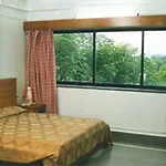 Hotel Meru