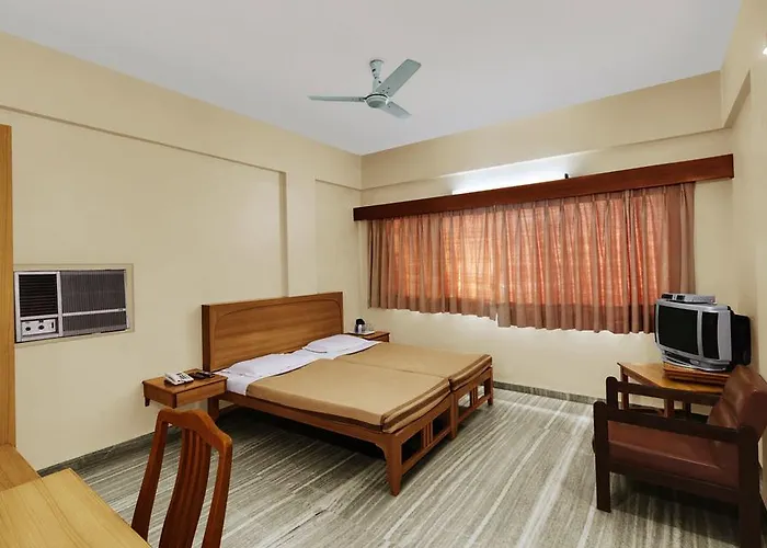 Hotel Meru