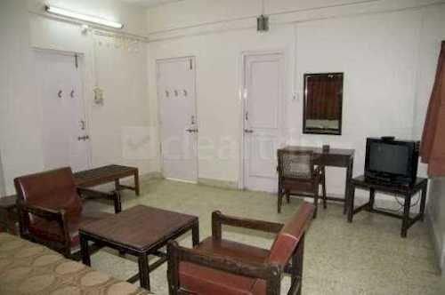 Meru Hotel 3*